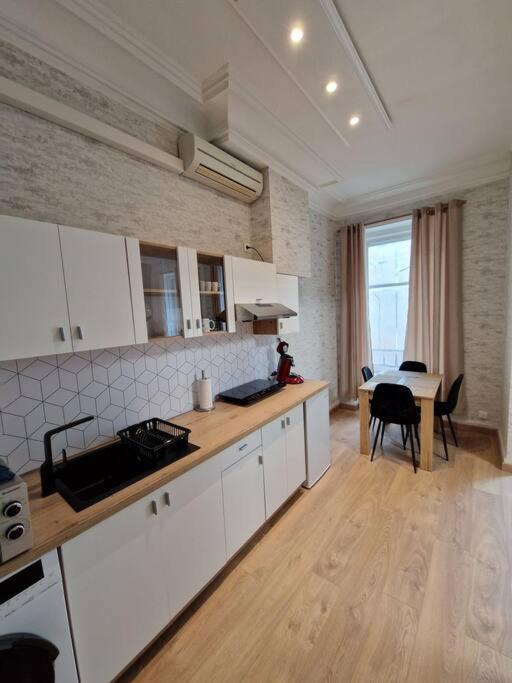 Appartement Au Coeur De La Ville Chalon-sur-Saône Zewnętrze zdjęcie